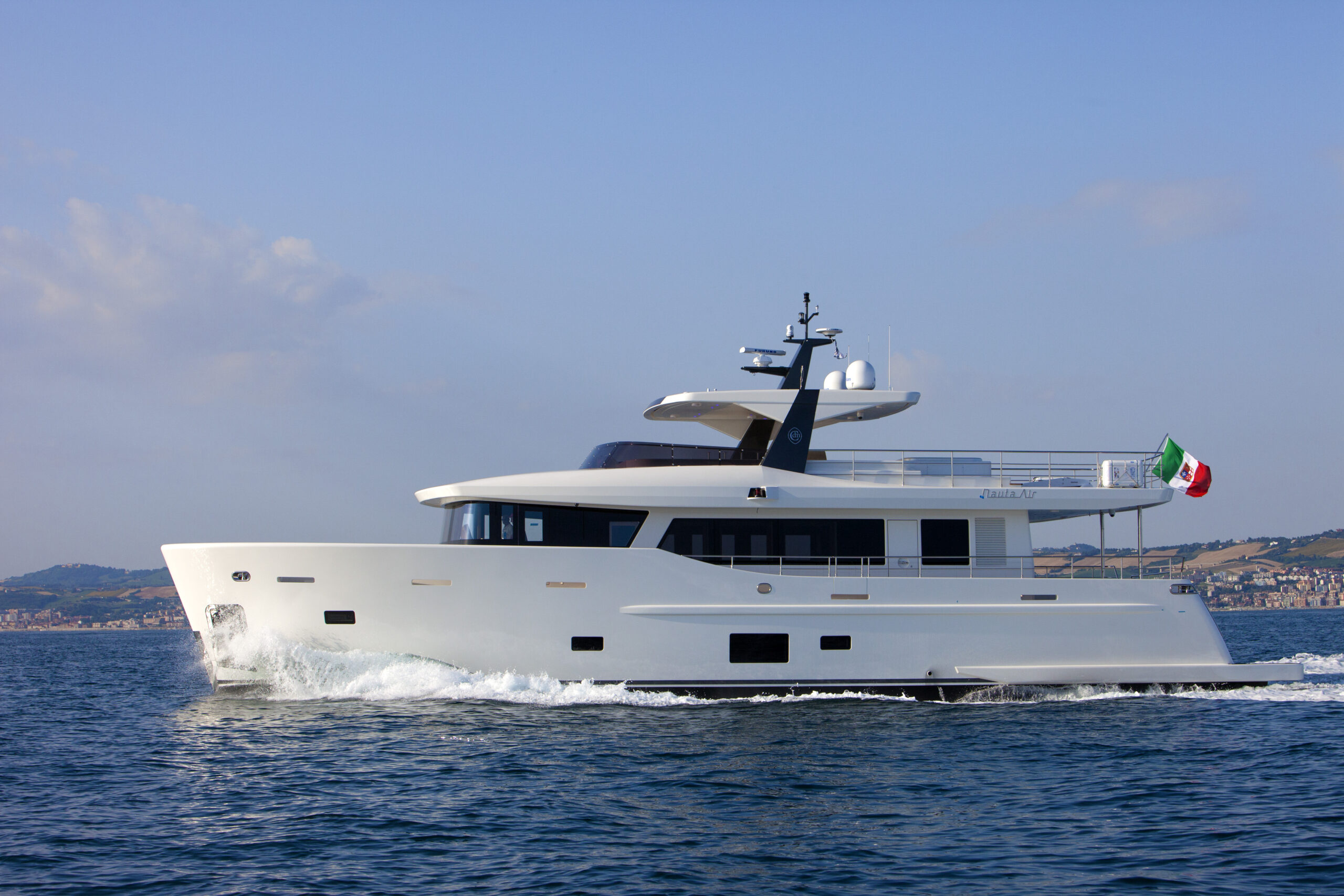 Cantiere Delle Marche Nauta Air 90 Yacht Sold